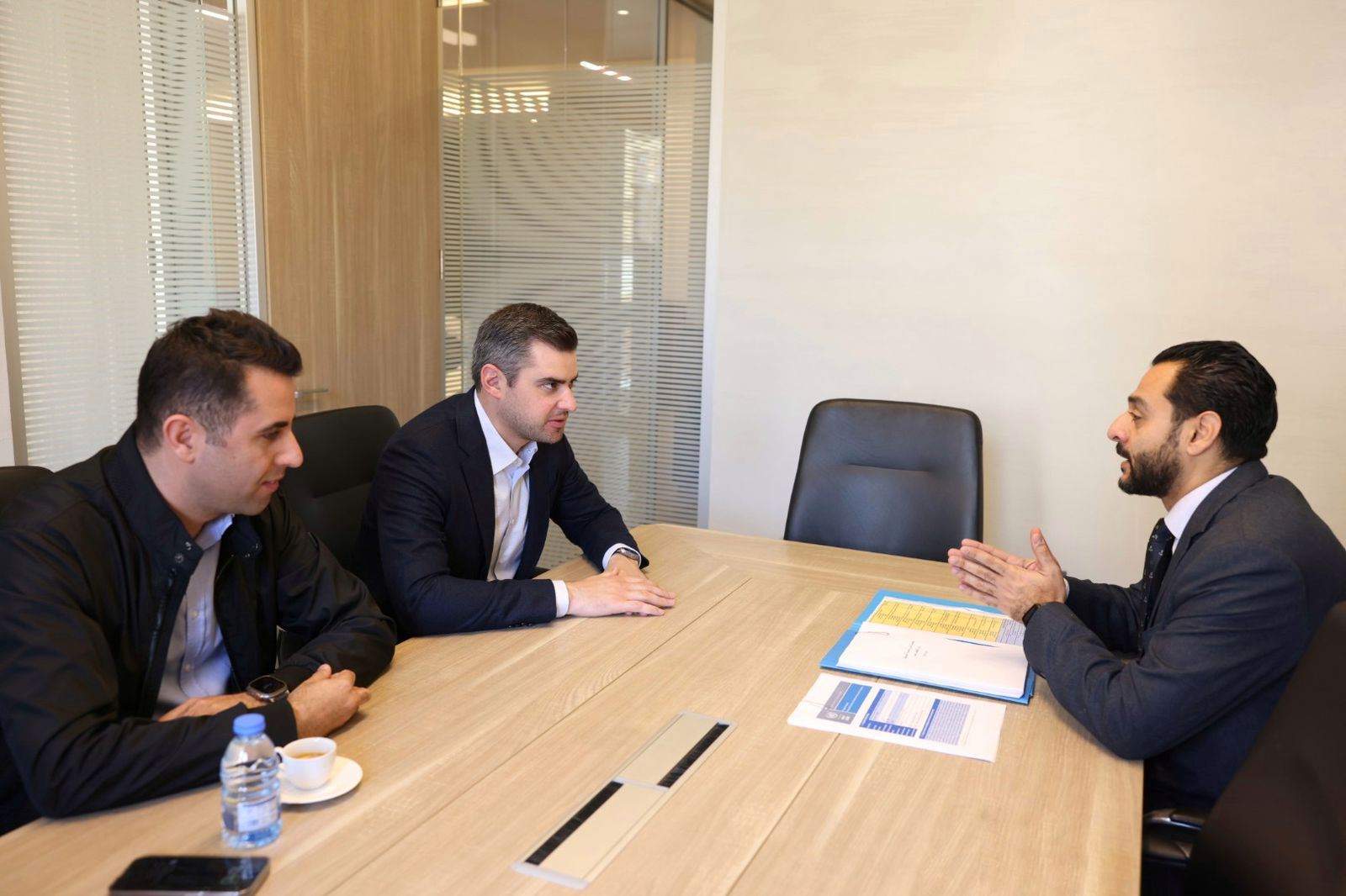 فرنجيه يلتقي أبو حيدر .. وثناء على مشروع التحول الرقمي لمديرية حماية المستهلك