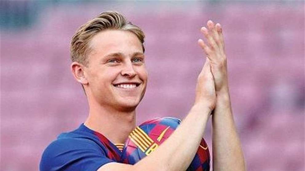 برشلونة لن يتركه .. تنافسٌ اجليزيّ شرس على دي يونج