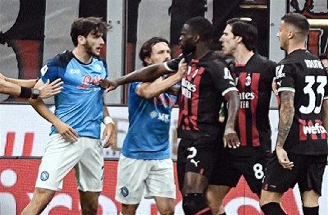 3 مواجهات مع ميلان في 16 يوماً .. نابولي الى المجد