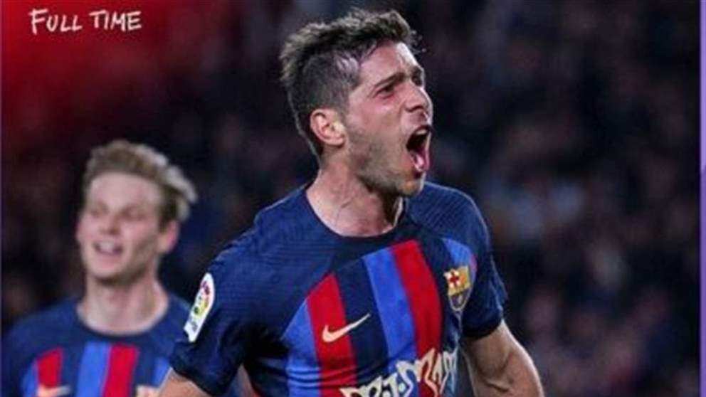 فيديو - الكلاسيكو برشلوني أمام بيب وأرملة كرويف وزواج على المُدرّج