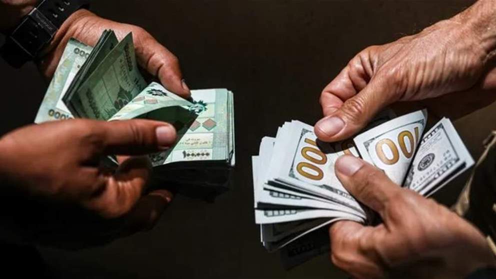   الدولار يواصل جنونه ويرتفع لرقم قياسي جديد !!