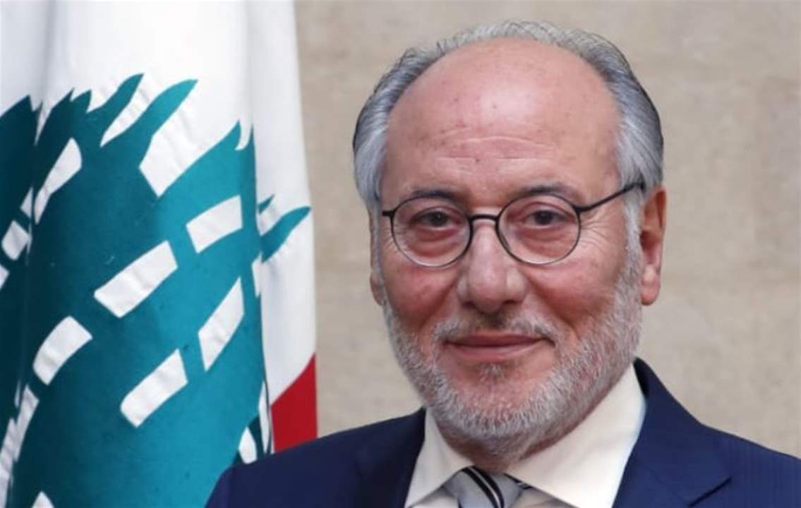 وزير التربية عباس الحلبي: نعتبر أن قرار مجلس الوزراء المتعلق باعتماد التوقيت الصيفي يبقى ساريا ما لم يتم تعديله في جلسة لمجلس الوزراء