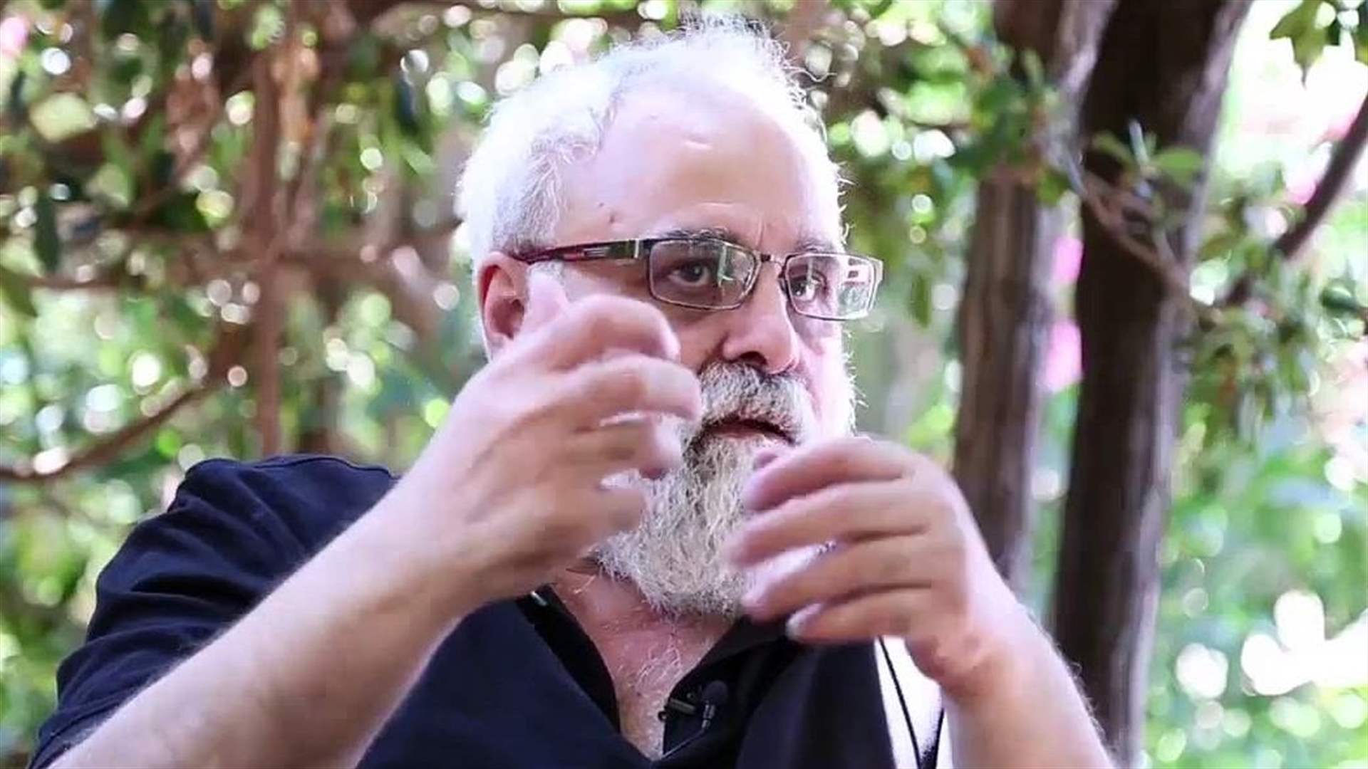 عبيدو باشا يرد على عابد فهد بعد انتقاده تعليقه على اداء جورج خباز في "النار بالنار"