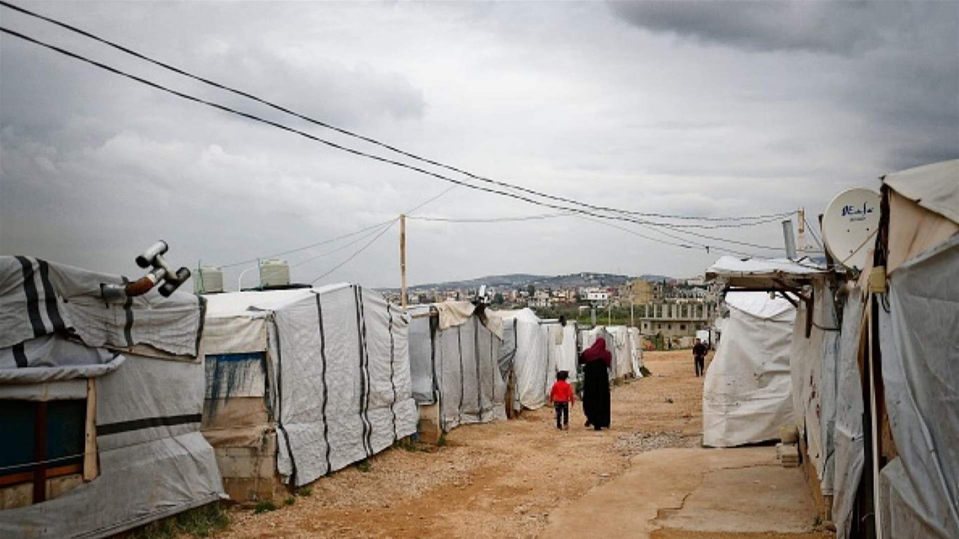 "الشرق الاوسط": بوادر موجة جديدة من النزوح السوري إلى لبنان