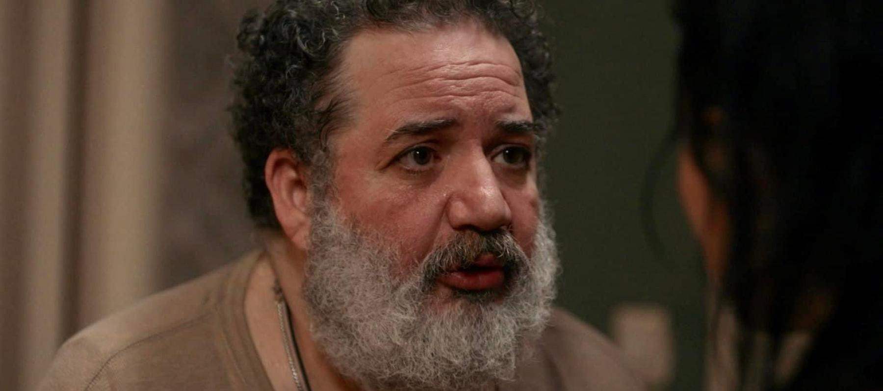 طارق تميم يتعرض لحادث اثناء تصوير "النار بالنار" 