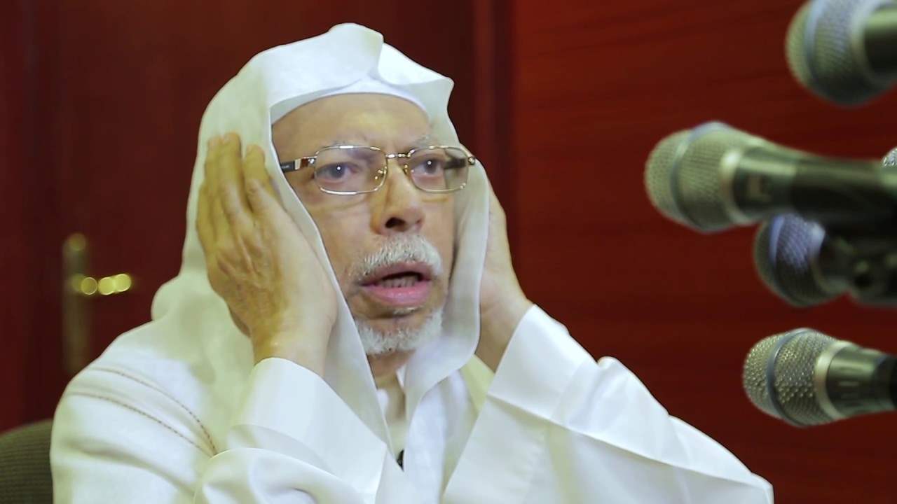 45 عاماً مؤذناً للمسجد الحرام حتى لقّب بـ"بلال الحرم" و"شيخ المؤذنين" .. من هو علي أحمد ملا ؟