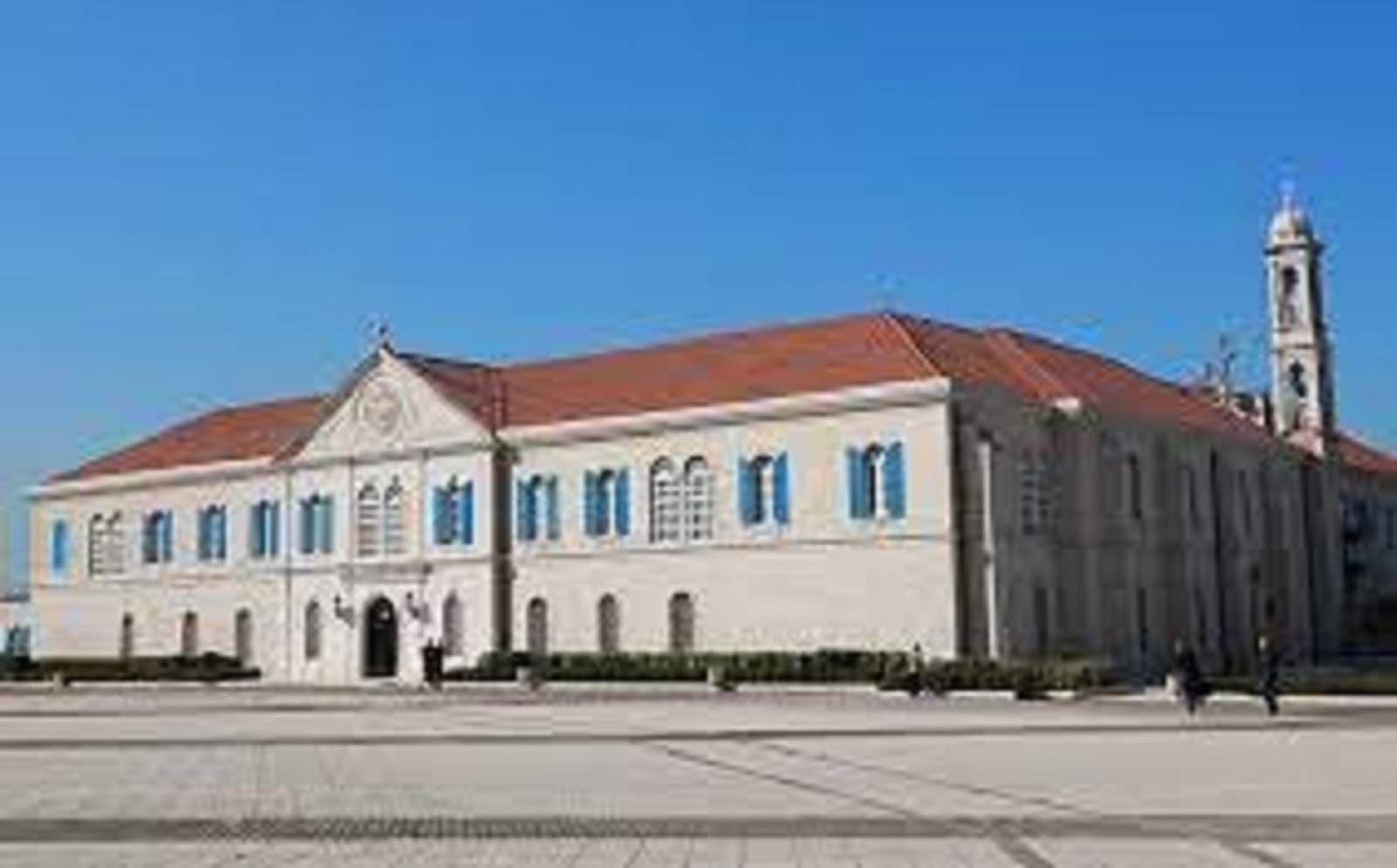 &quot;الاخبار&quot;: لائحة بكركي تتوسّع إلى 16 اسماً