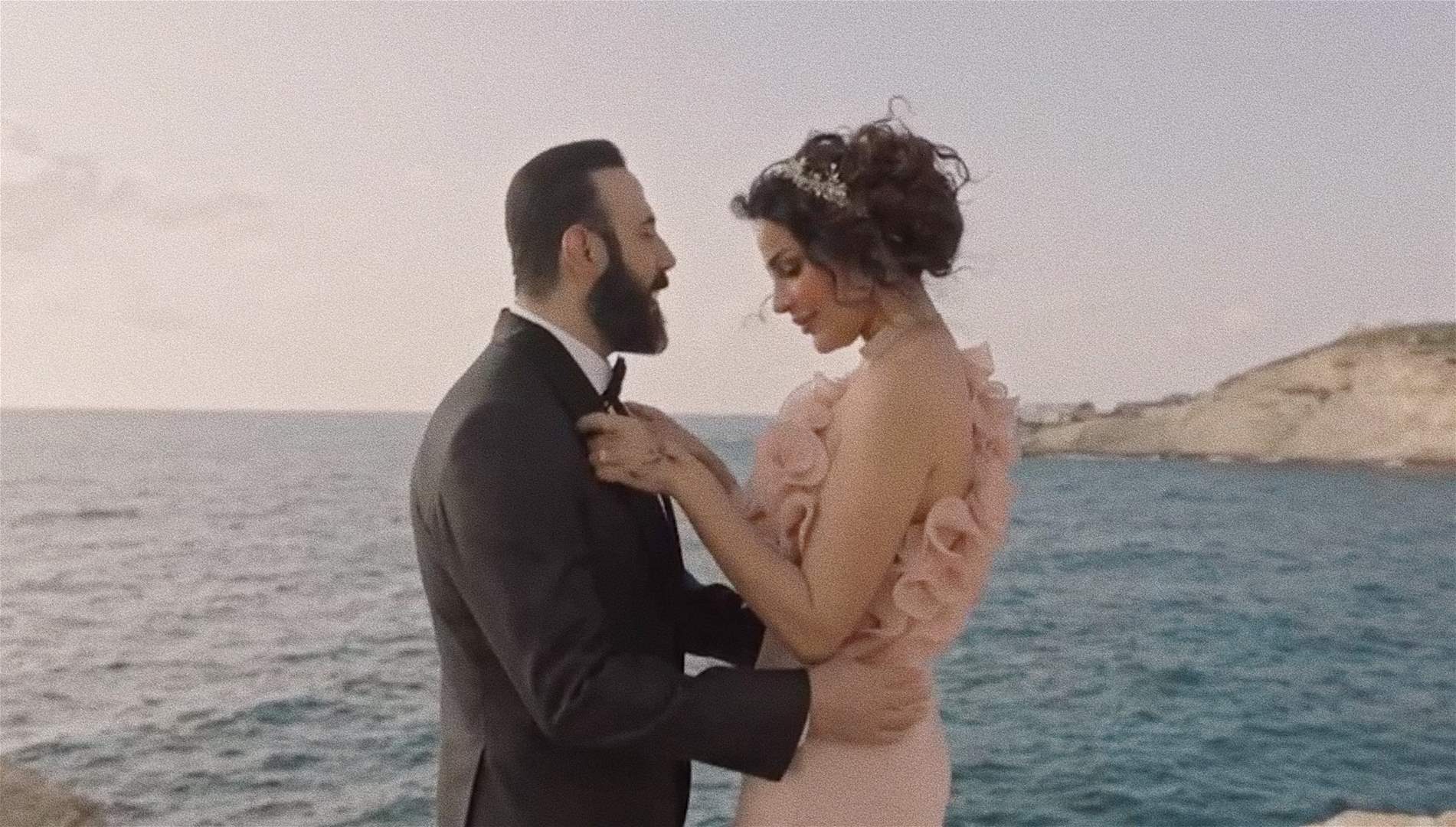 نادين نسيب نجيم و قصي خولي يودعان مسلسل &quot;واخيرا&quot; بكلمات مؤثر ونادين: زعلانة 