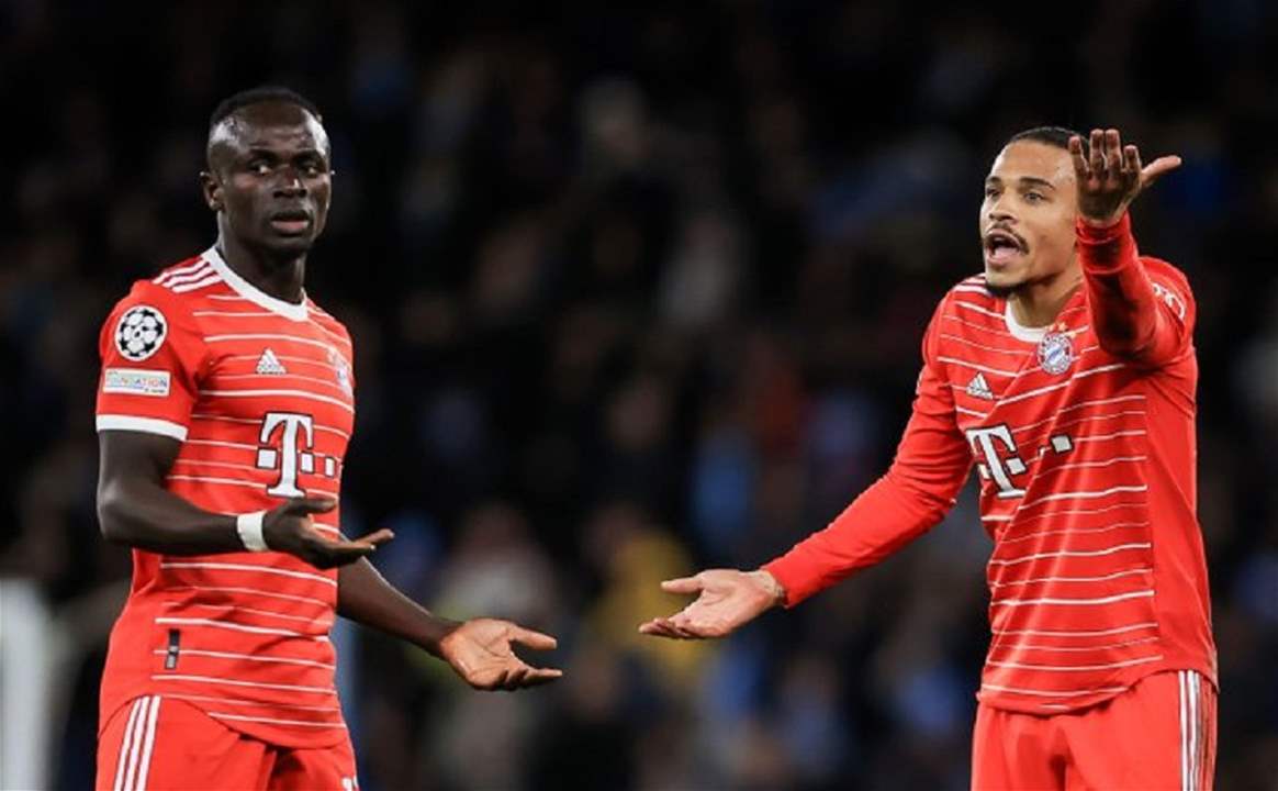 لكمة ماني لوجه ساني أدمت شفّته وشجارهما يتفاعل 