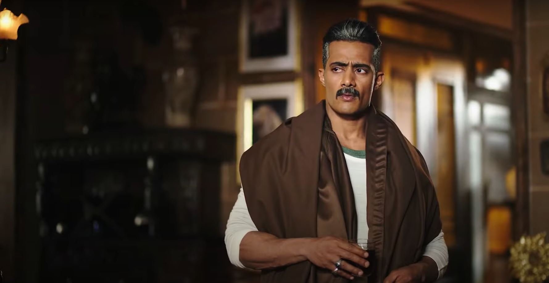 يافطة تهنئة لـ"جعفر العمدة" تثير الجدل في مصر والأمن يتدخل