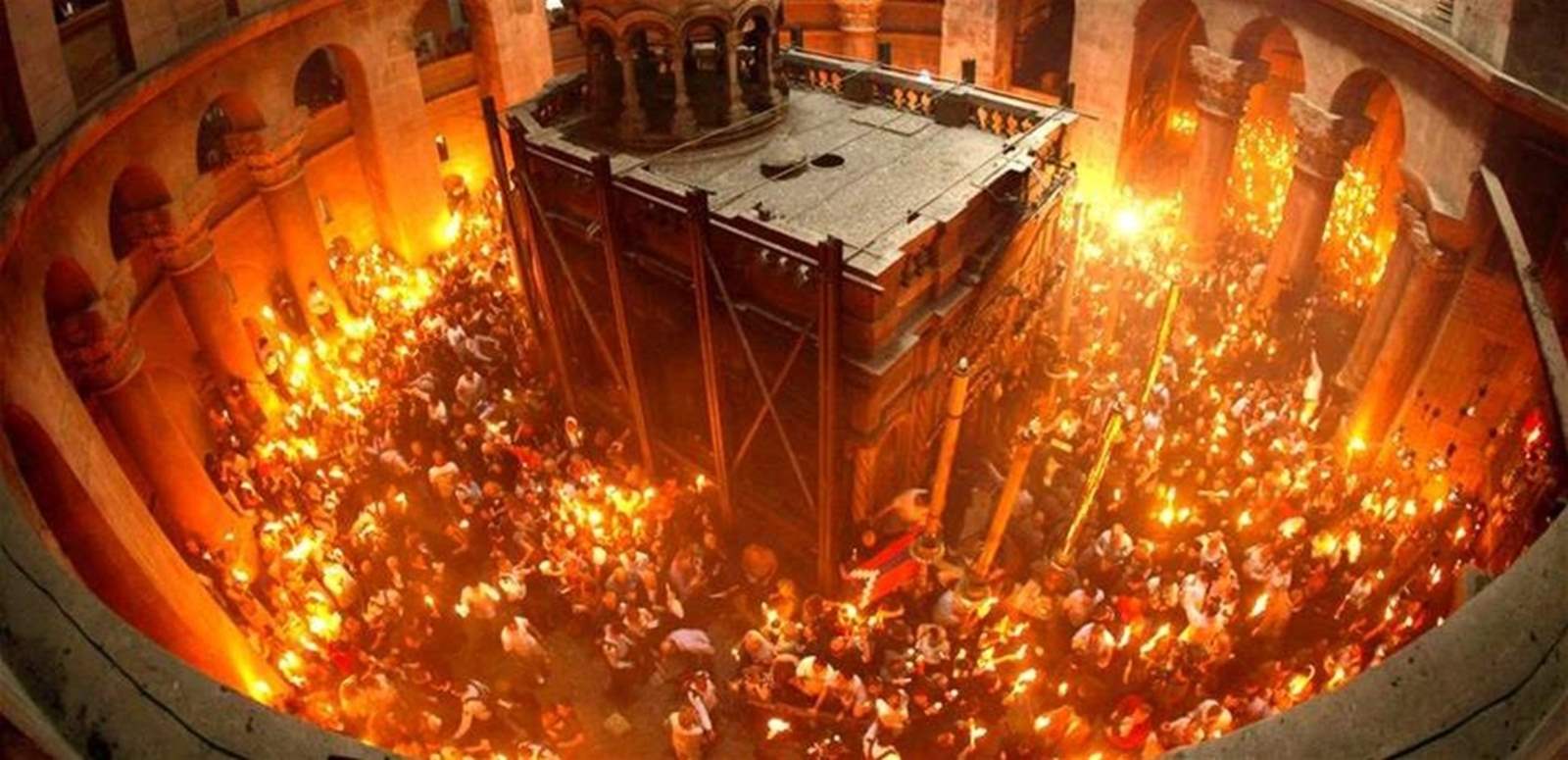 شعلة النور المقدّس تصل إلى بيروت