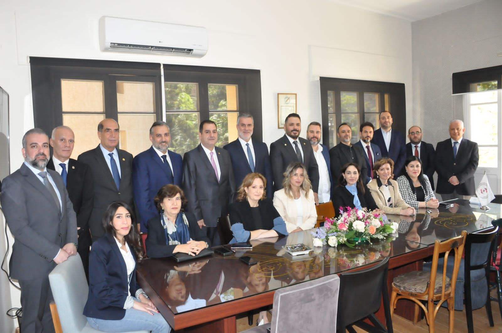 نقابة أصحاب المطاعم تعلن جهوزية القطاع السياحي لصيف 2023 بحضور وزير السياحة ورامي عيّاش