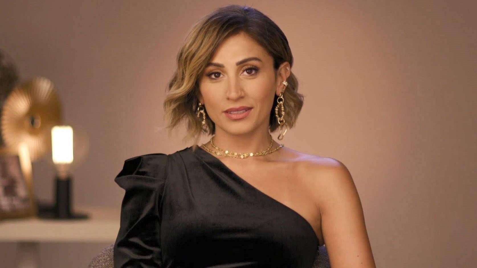 دينا الشربيني تستذكر والدها الراحل بكلمات مؤثرة