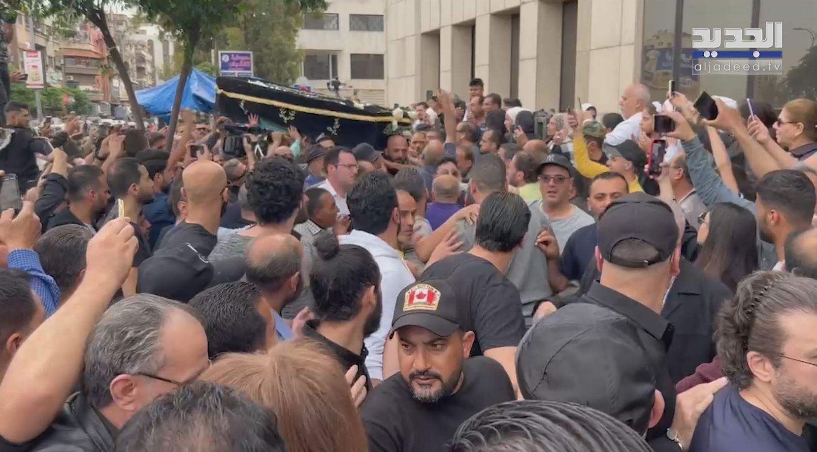 عباس النوري يبكي في وداع محمد قنوع : مصدوم.. محسن غازي يرثيه بكلمات مؤثرة و سوزان نجم الدين : صعبة