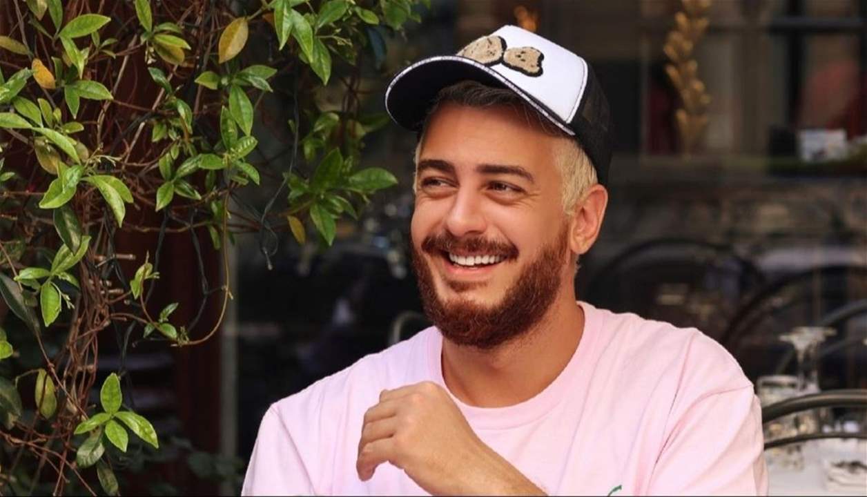 والدة سعد لمجرد تنشر صورة جديدة لابنها بعد خروجه من السجن