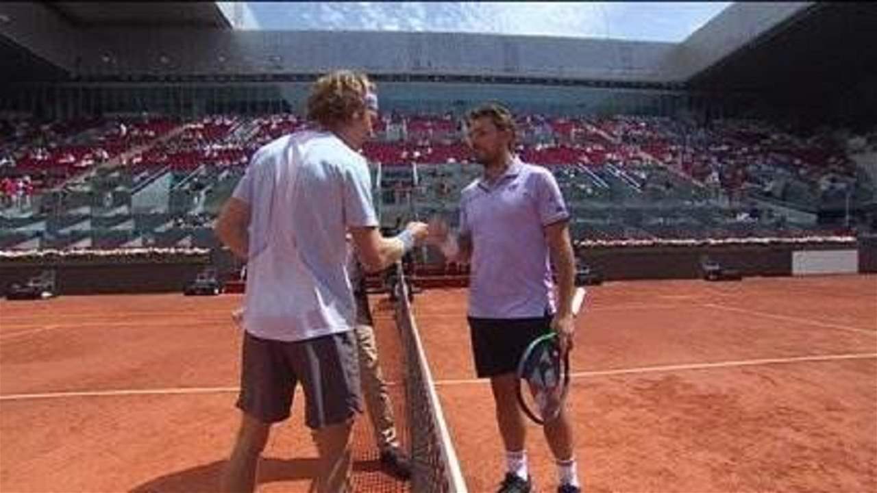 فيديو - "حجر- ورق - مقص" في تنس مدريد !!