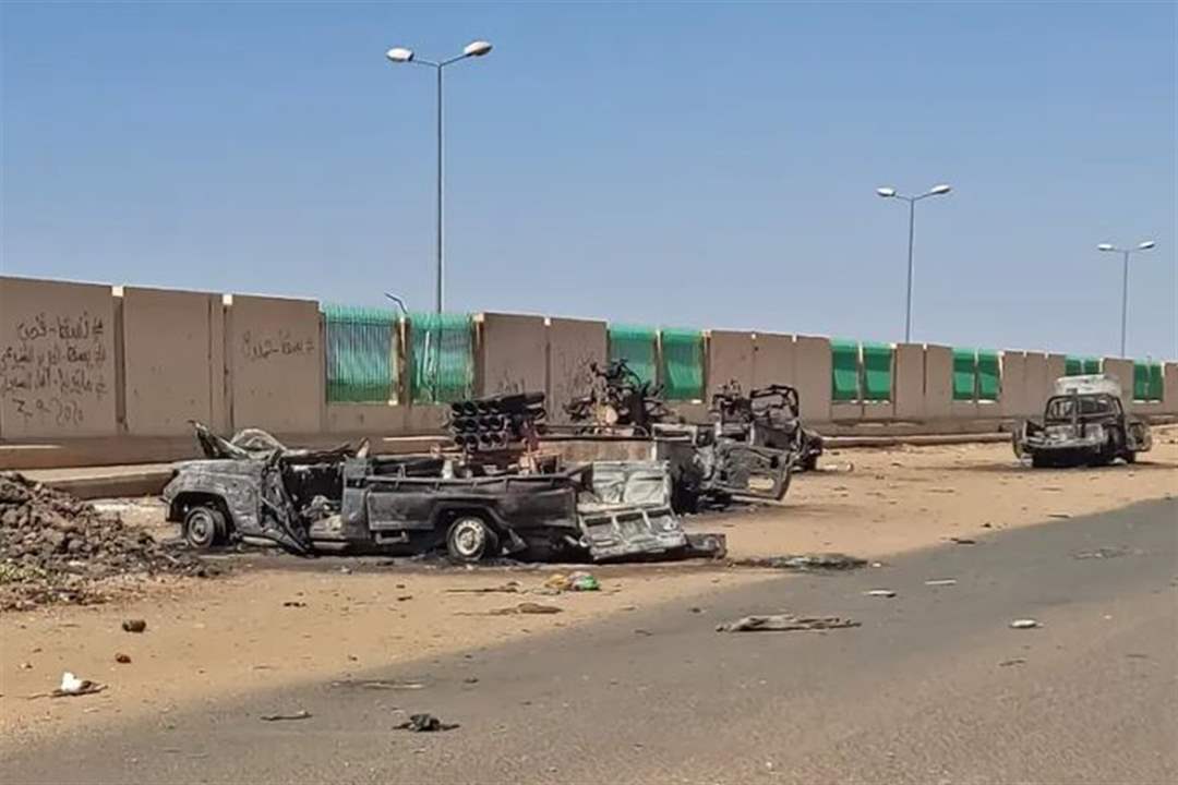 عثروا على جثة صديقه على قارعة الطريق.. صحافي سوداني يروي