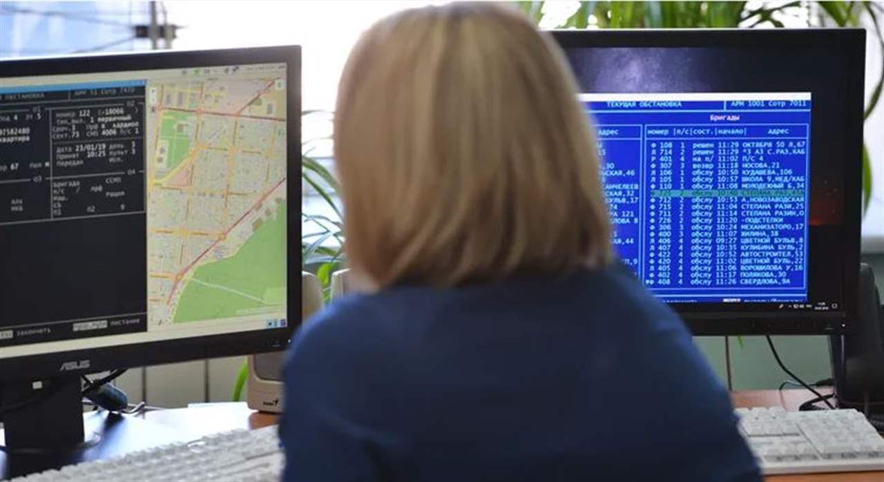 اتصلت بالشرطة عشرات المرات دون سبب.. فتلقت عقوبة قاسية!