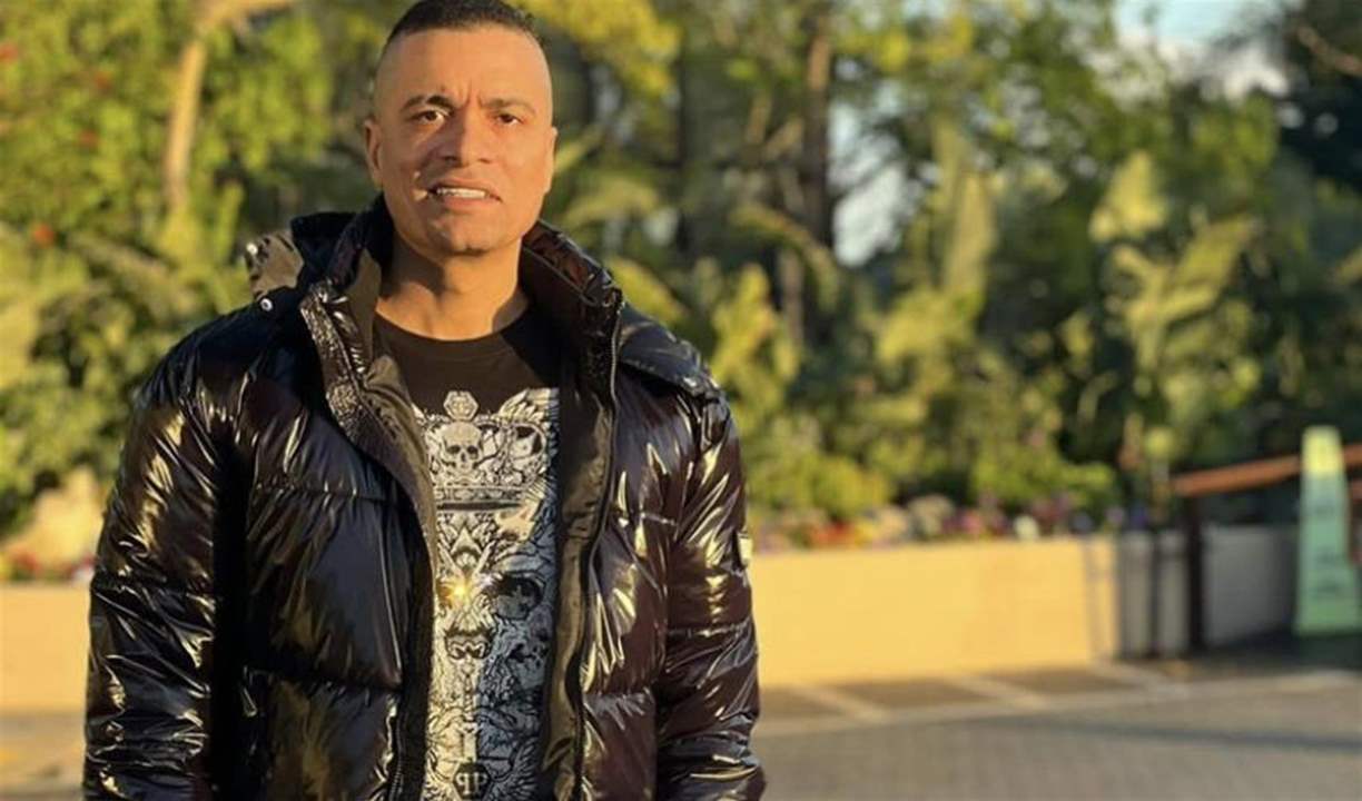 حسن شاكوش يتهم زوجته بسرقة نصف مليون جنيه