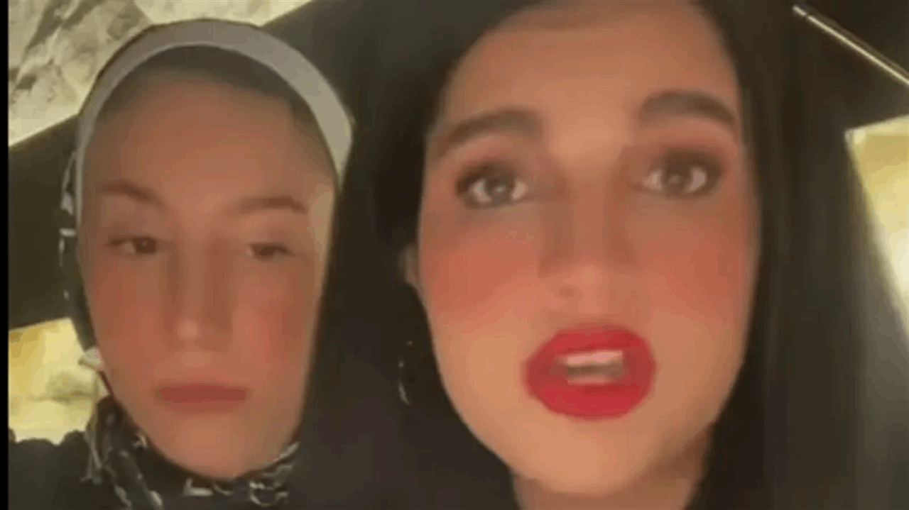 بالفيديو ـ "ممنوع دخول المحجبات".. مطعم شهير يُثير غضب المصريين !