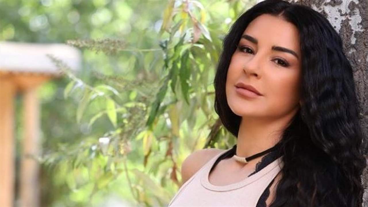 ماغي بو غصن تنفعل غاضبة وتنسحب من موقع التصوير .. ما فعلته لا يصدق