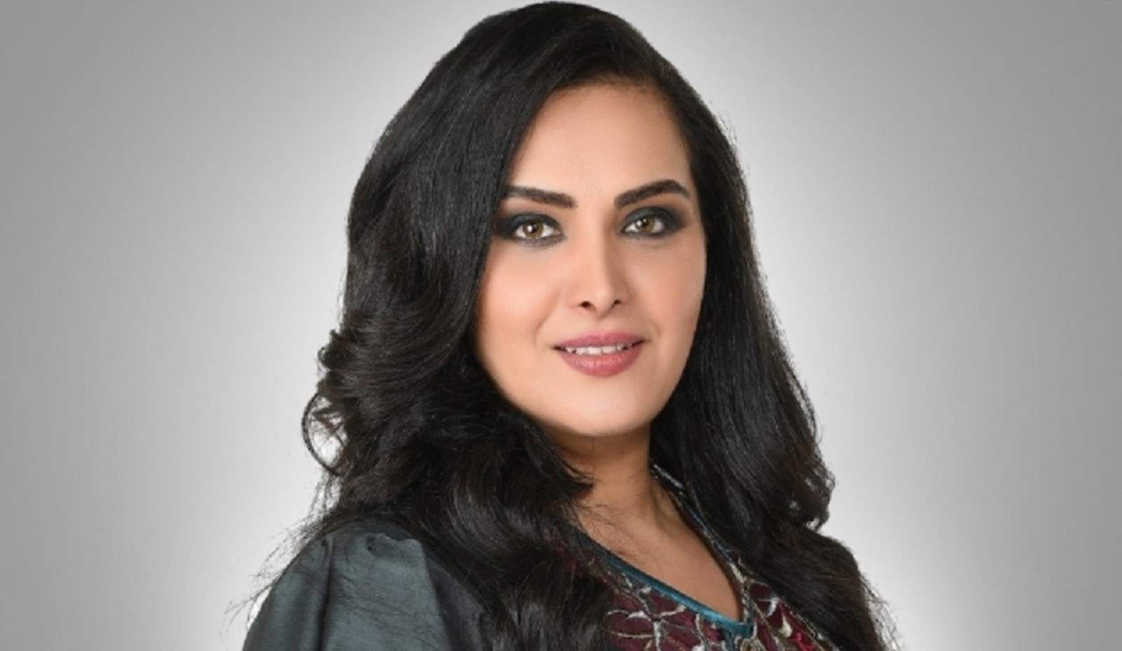 قمر خلف: بسبب أمومتي دفعت "ضريبة كبيرة" على المستوى المهني