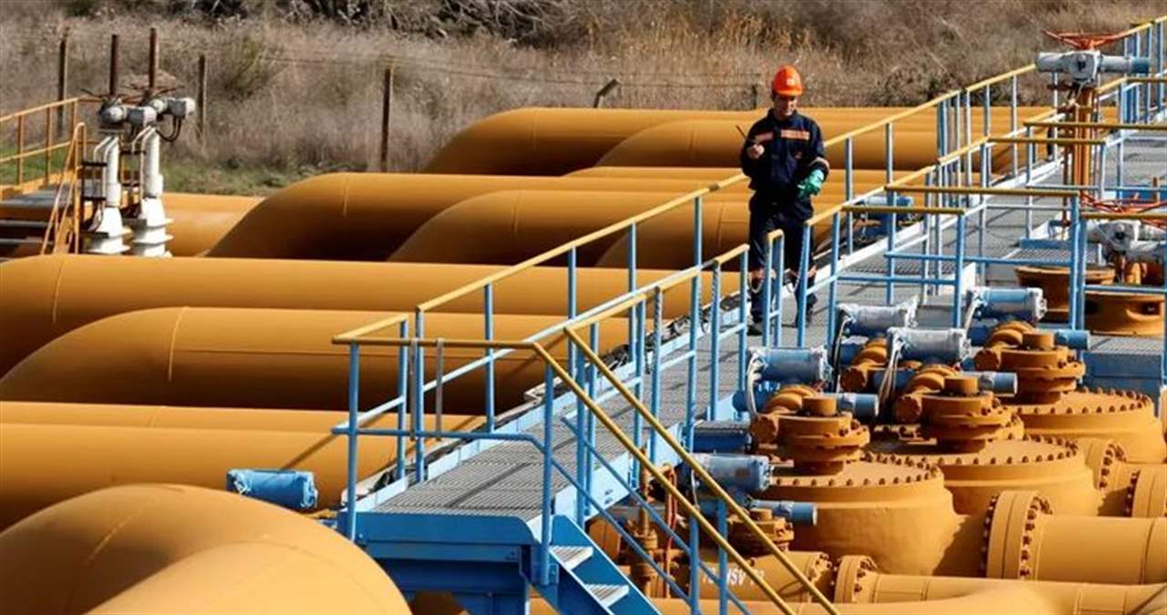 بعد أكثر من شهر على توقفها.. العراق يعلن استئناف صادرات النفط من إقليم كردستان السبت 