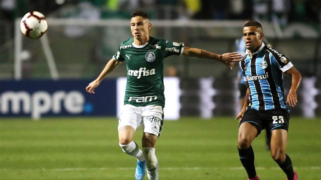 فيديو - شاهدوا .. دقيقتان كاملتان من التمرير تنتهي الى هدف