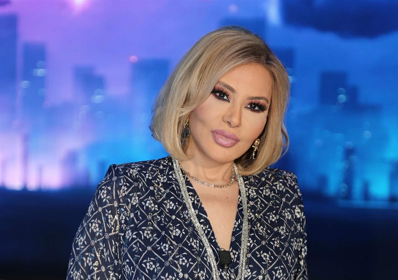 ماغي فرح ترد على نضال الأحمدية وتتحدث عن قضية اللاجئين السوريين : لبنان ما بيحمل وكل ما الامم المتحدة عم تعطيهن دولار يعني ابقوا!  