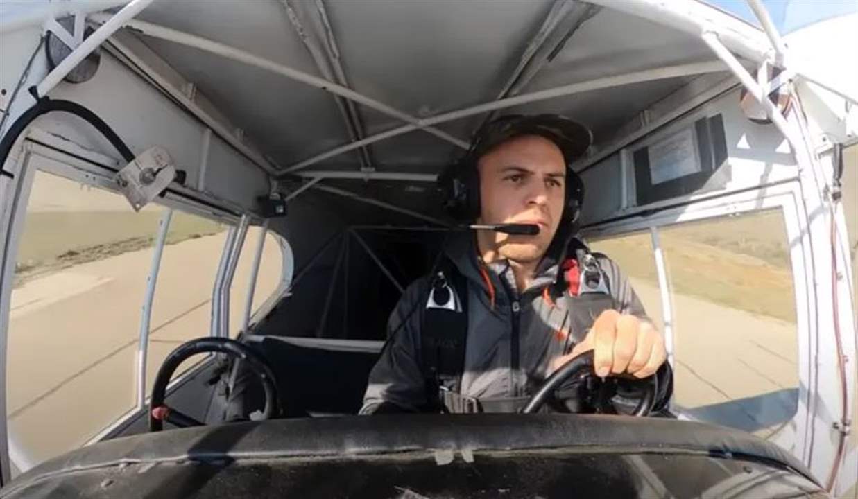 فيديو يخطف الأنفاس ليوتيوبر يحطم طائرته عمداً.. ما مصيره؟