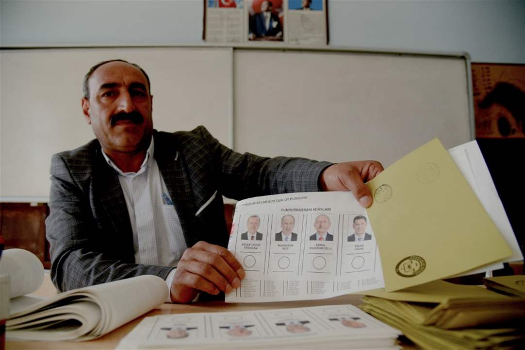 انتخابات تركيا: إغلاق صناديق الاقتراع وبدء فرز الأصوات