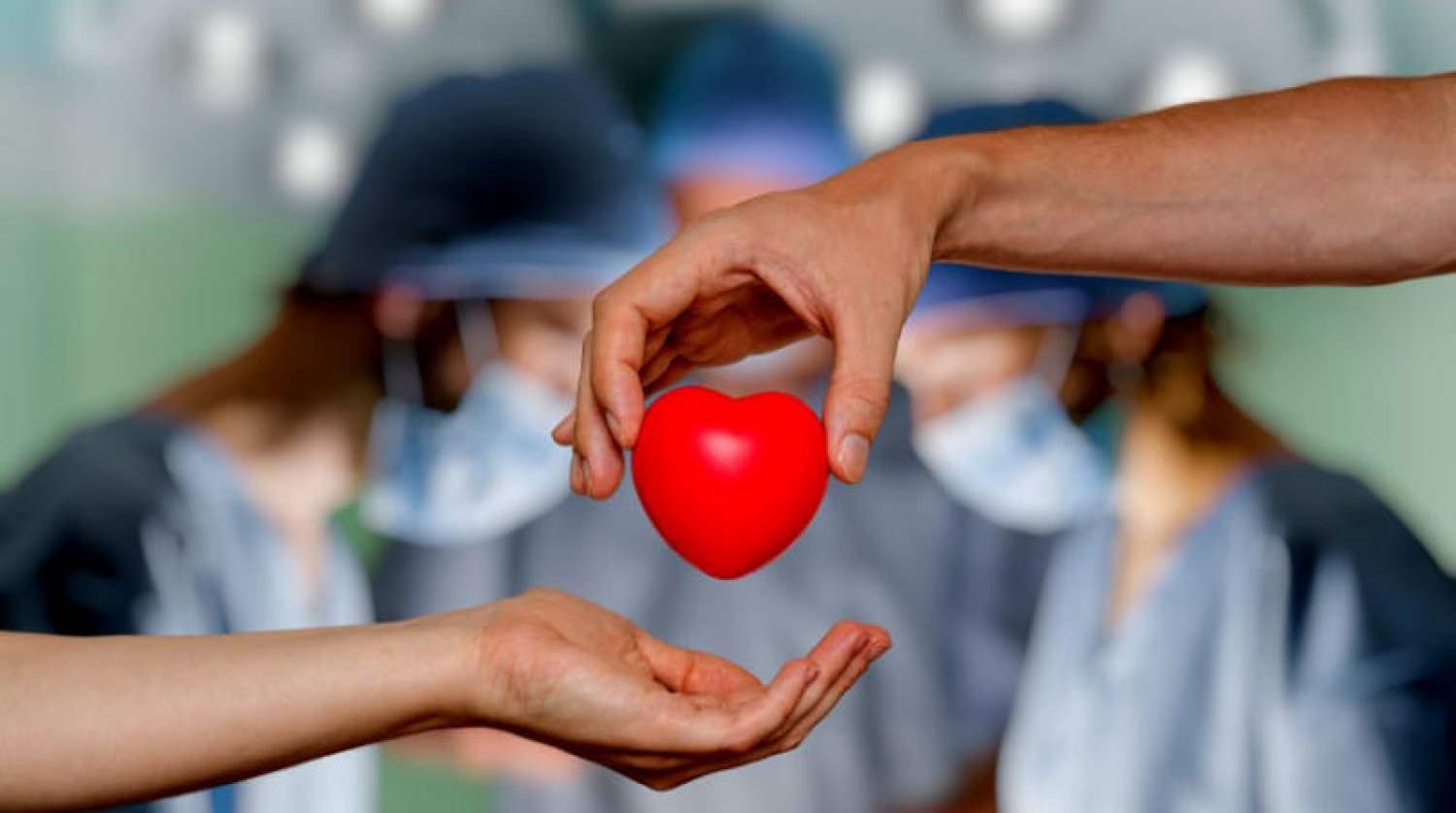 سعودي يتبرع بأعضاء ابنه المتوفى دماغياً لينقذ حياة 6 مرضى ! 