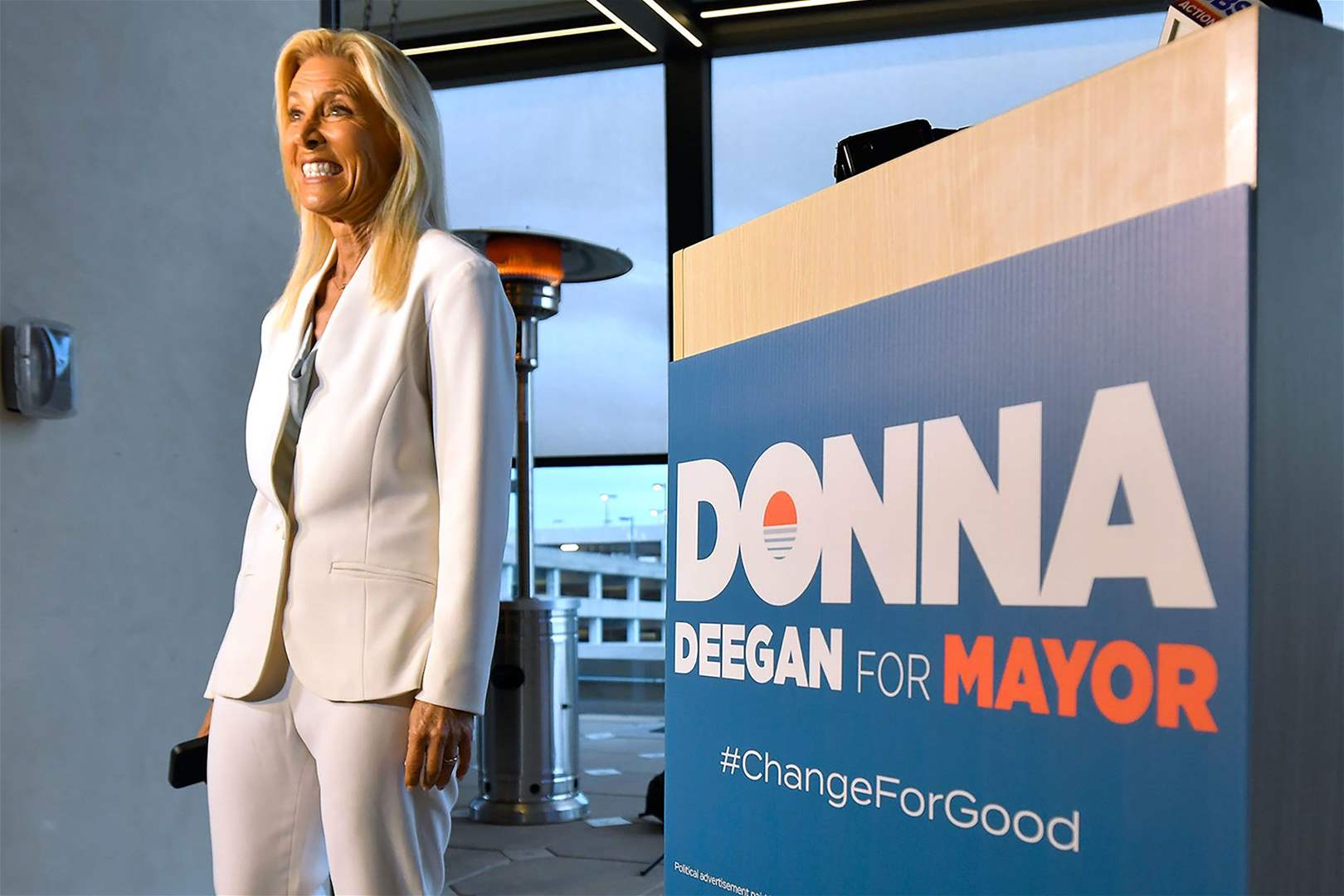 مدينة أميركية ستصبح تحت إدارة عربية بعد فوز دونا ديغان برئاسة بلديتها