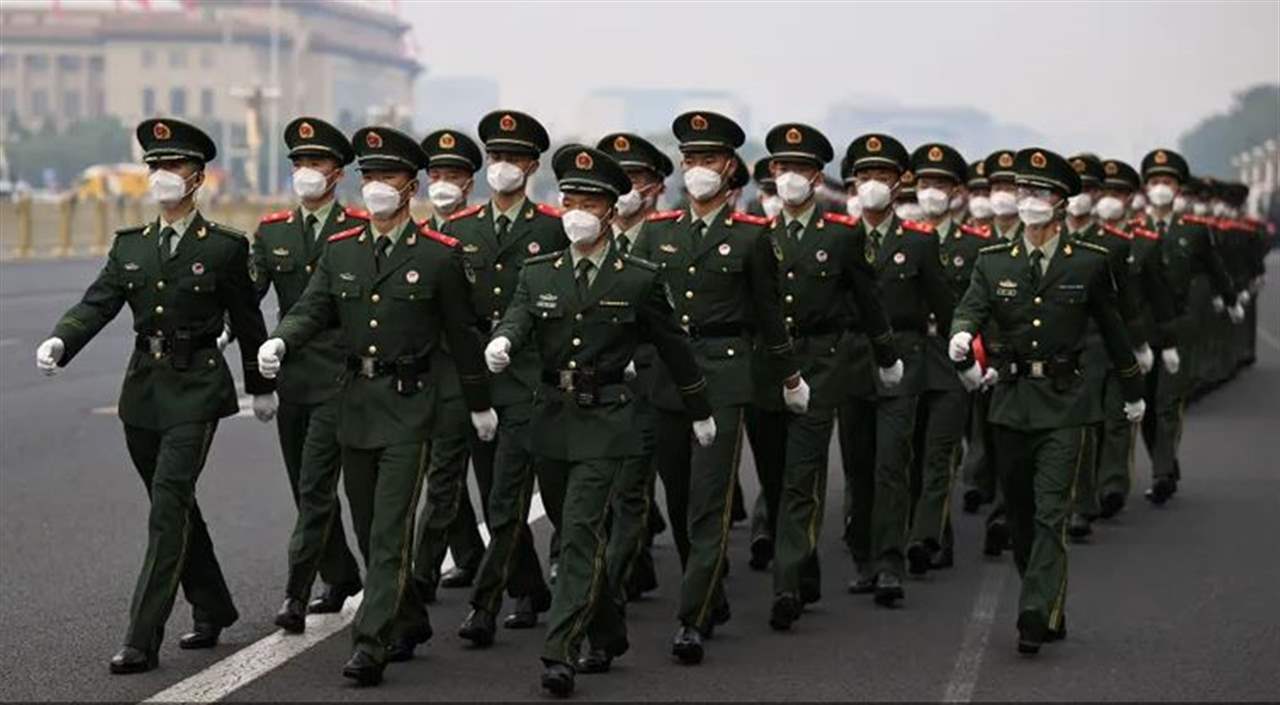 مزحة ممثل كوميدي عن جيش بلاده تتسبب بغرامة قدرها مليوني دولار