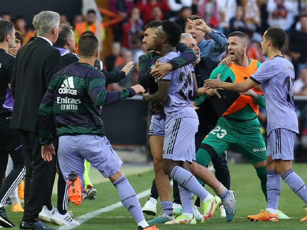 فيديو - فوضى في المستايا وهذه هي الاسباب