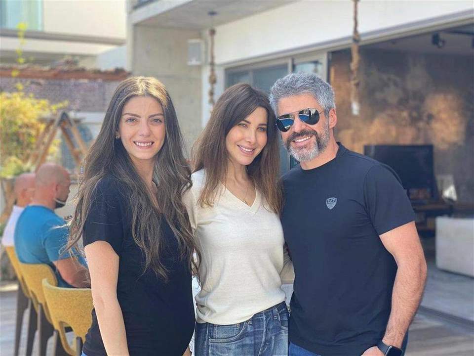 نانسي عجرم تحتفل بعمادة ابنة شقيقها نبيل عجرم