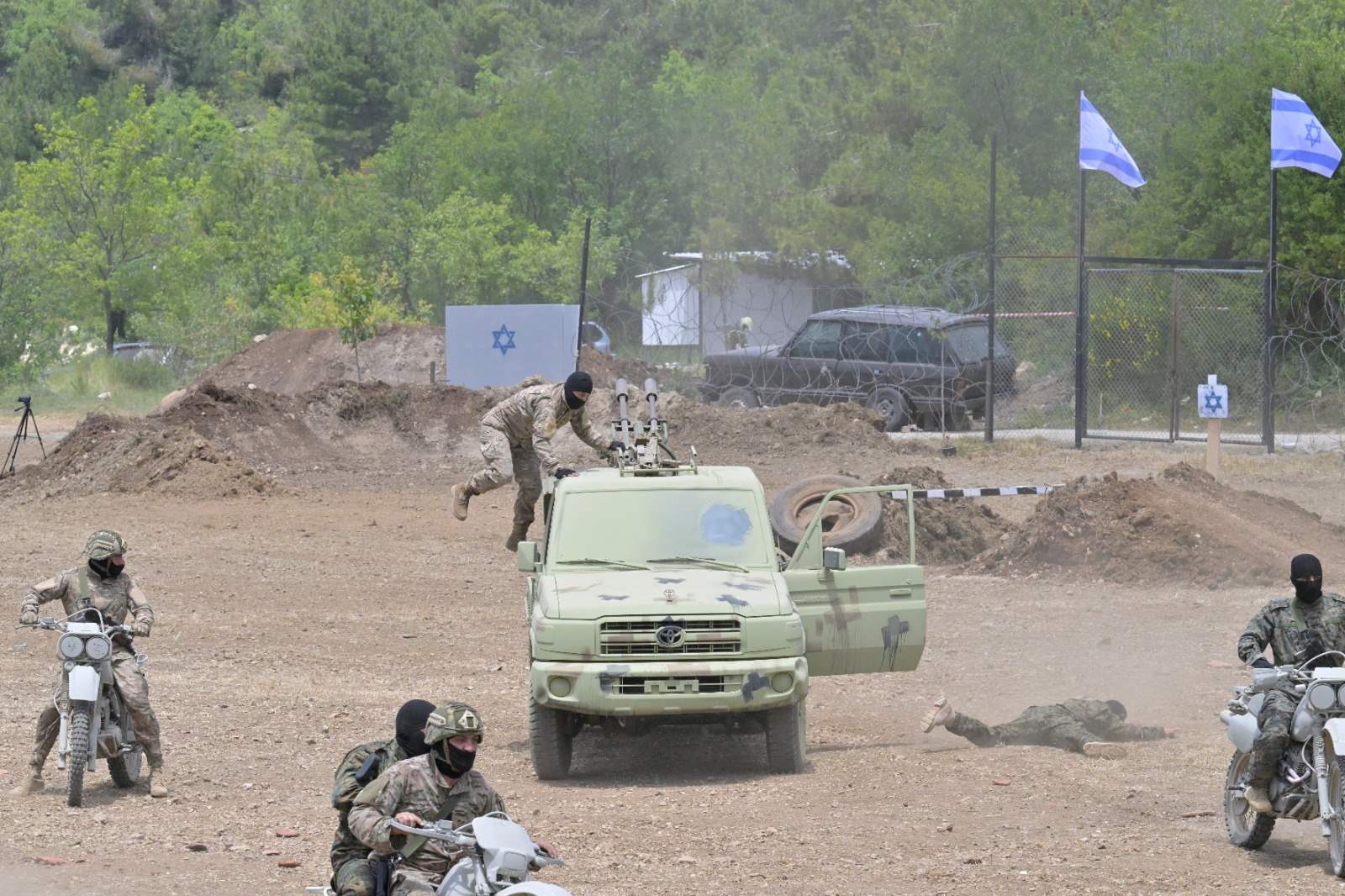 "الجمهورية": مناورة "حزب الله".. لا داعي للهلع إلاّ في تل أبيب