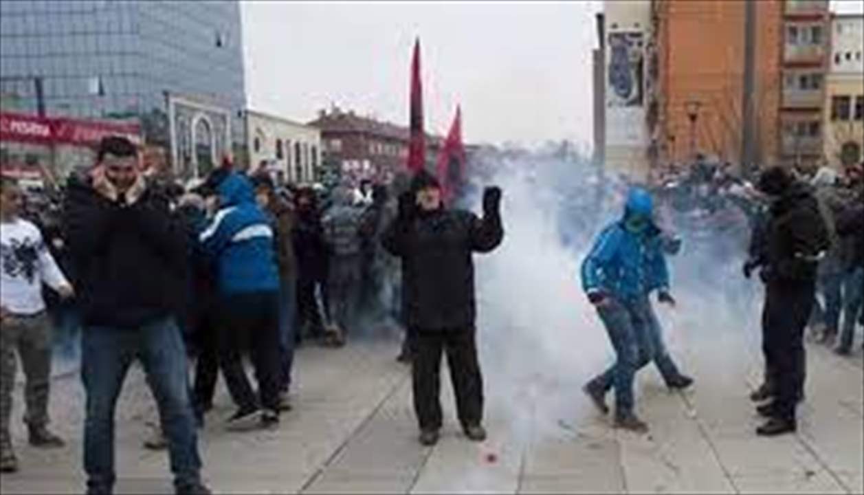 صدامات ين متظاهرين صرب والشرطة في شمال كوسوفو