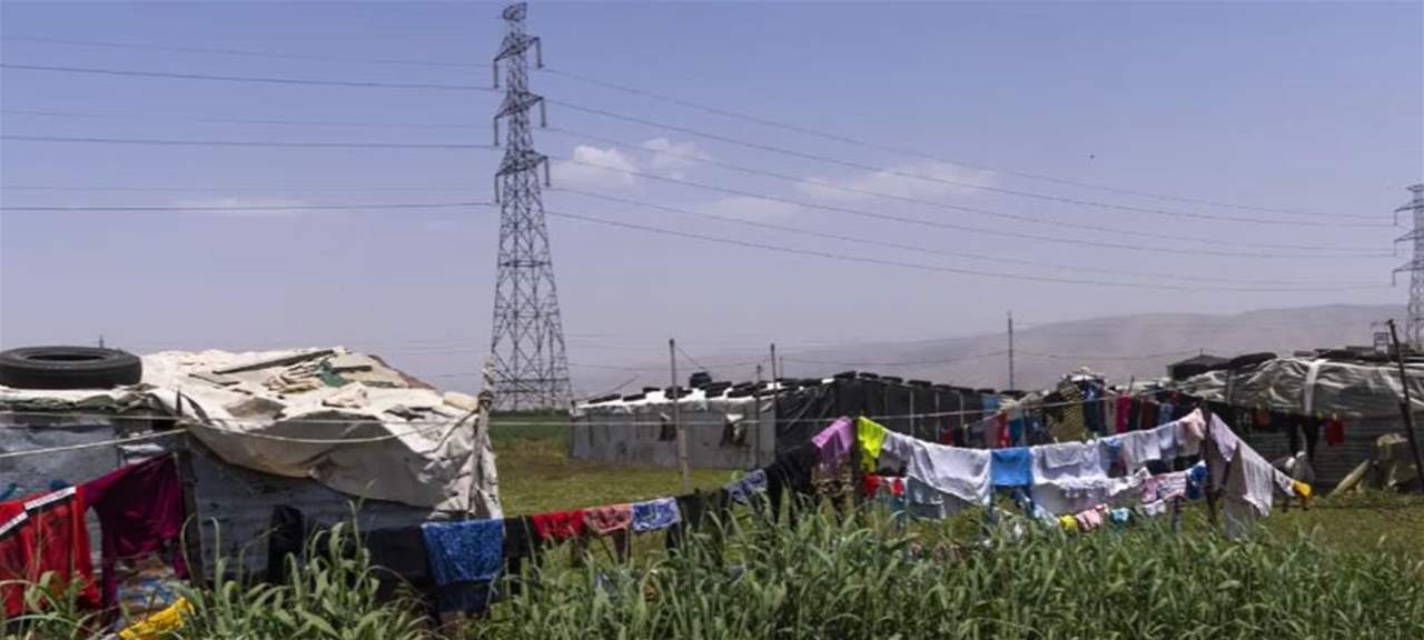 يسرق الكهرباء في سعدنايل ويوزّعها على النازحين 