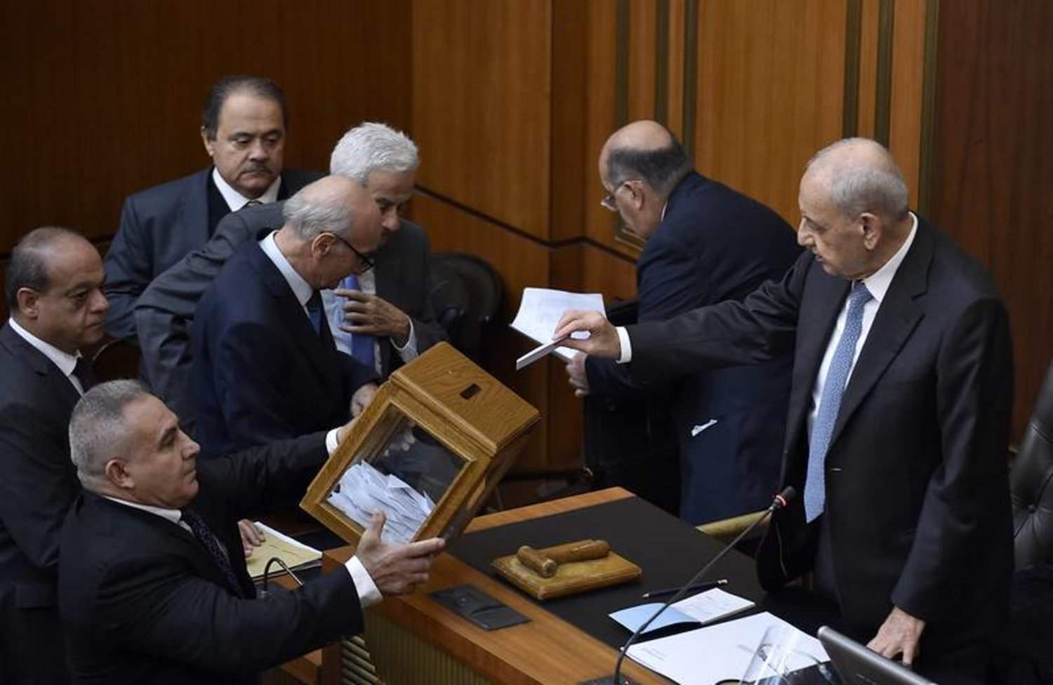 "الشرق الاوسط": ترشيح المعارضة - باسيل لأزعور يعيد الحرارة للمنافسة الرئاسية