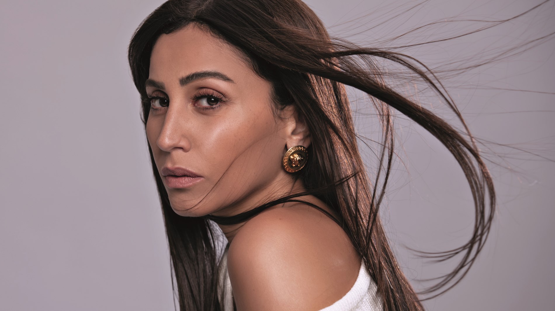 أخبار عن وجود علاقة عاطفية بين دينا الشربيني وتامر حسني وهي تحسم الجدل