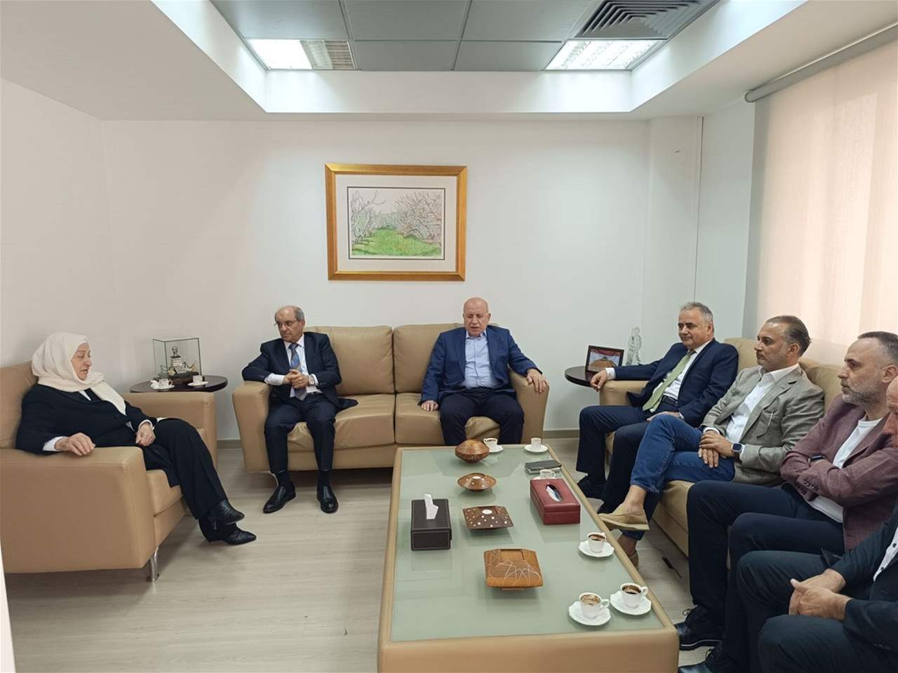 الوزير جورج كلاس التقى بهية الحريري بحضور حيدر والزعني وسليمان ووفد من الوزارة