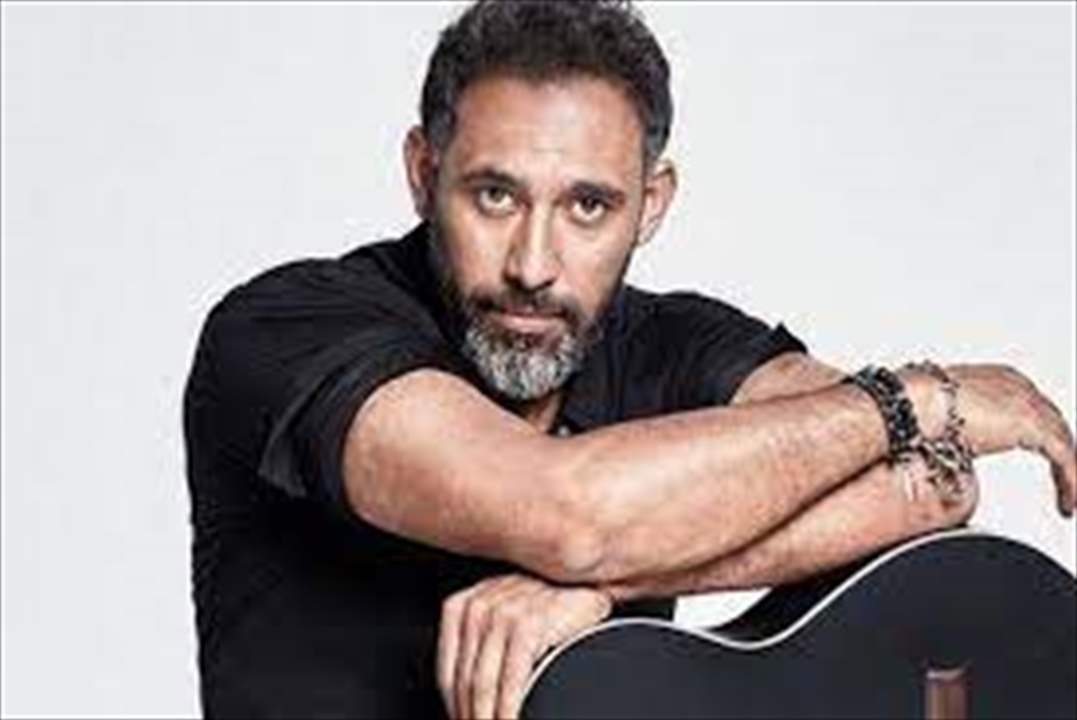 عمرو مصطفى يستخدم الذكاء الاصطناعي في مشروع جديد.. هذا ما كشفه