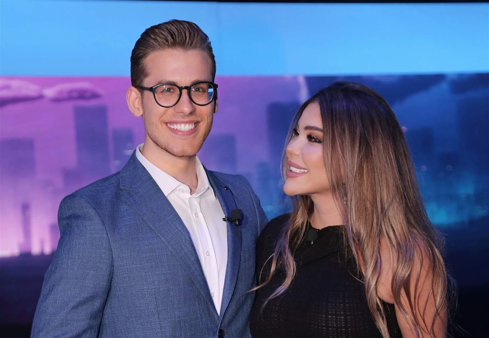 مي حريري تعلنها لاول مرة: نجوى كرم كانت على علاقة غرامية مع ملحم بركات وكنت شوفها طالعة من بيته الساعة 6 الصبح