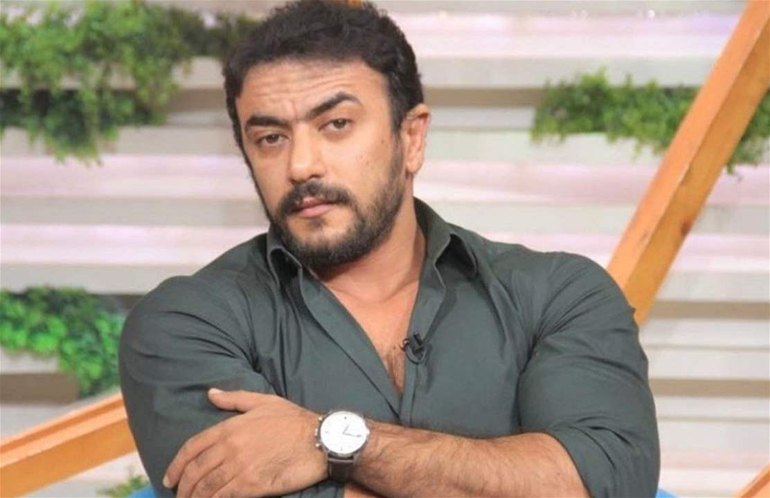 أحمد العوضي يخرج عن صمته ويرد على شائعات حمل ياسمين عبد العزيز