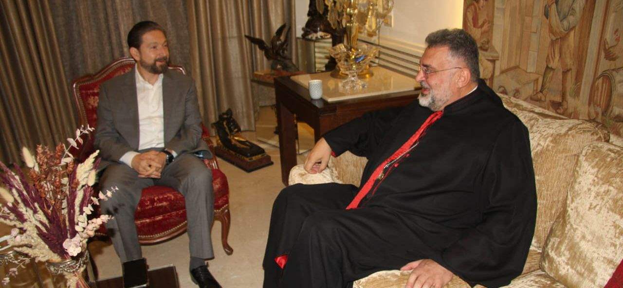 فيصل كرامي يلتقي رئيس أساقفة طرابلس المارونية المطران يوسف سويف موفداً من البطريرك الراعي