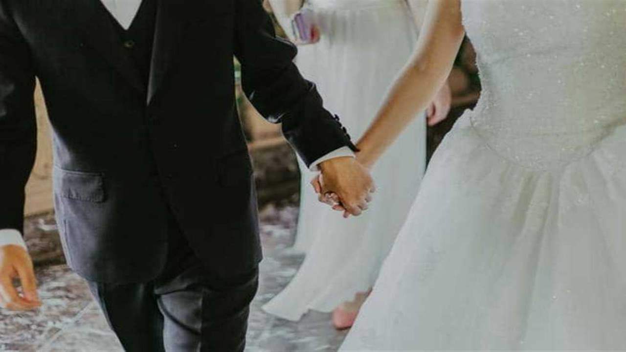 حفل زفاف بمزرعة عنب ينتهي بمأساة 