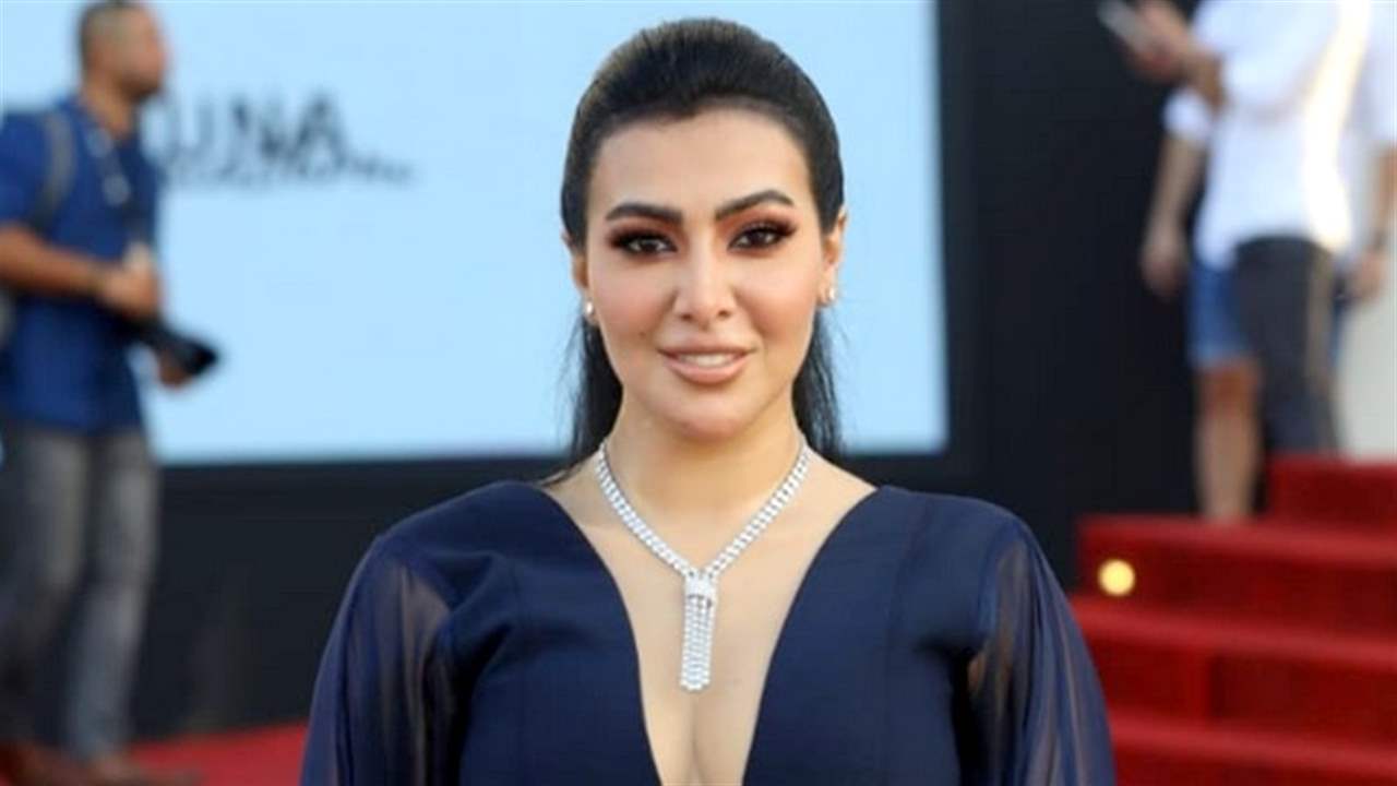 ميرهان حسين تتراجع عن قرار اعتزال الفن.. هذا ما أوضحته