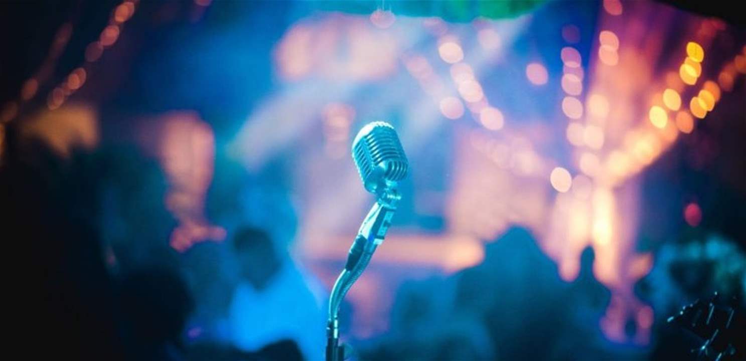 بالفيديو- وفاة مغني راب شهير  أمام الجمهور على المسرح