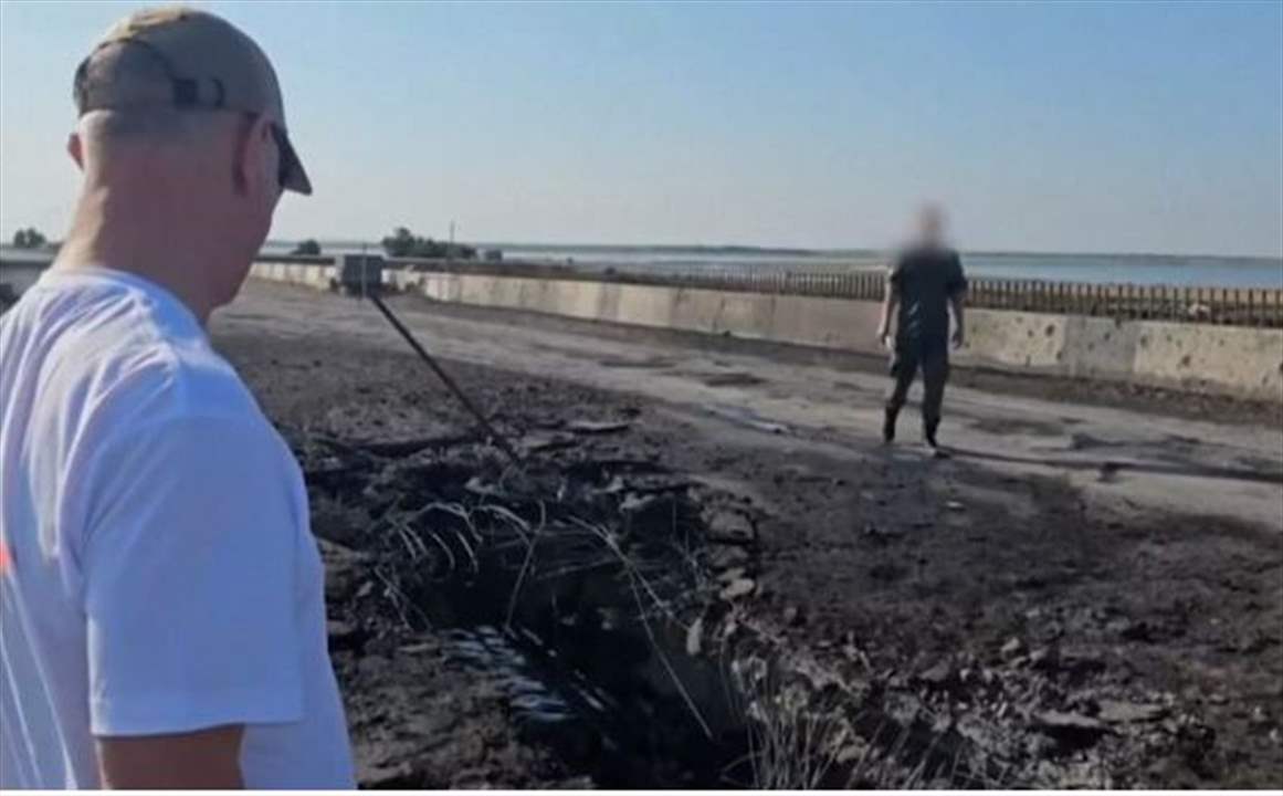 موسكو تتهم كييف بقصف "بوابة القرم".. وزيلينسكي يتهم روسيا بالتحضير لـ"هجوم إشعاعي"!